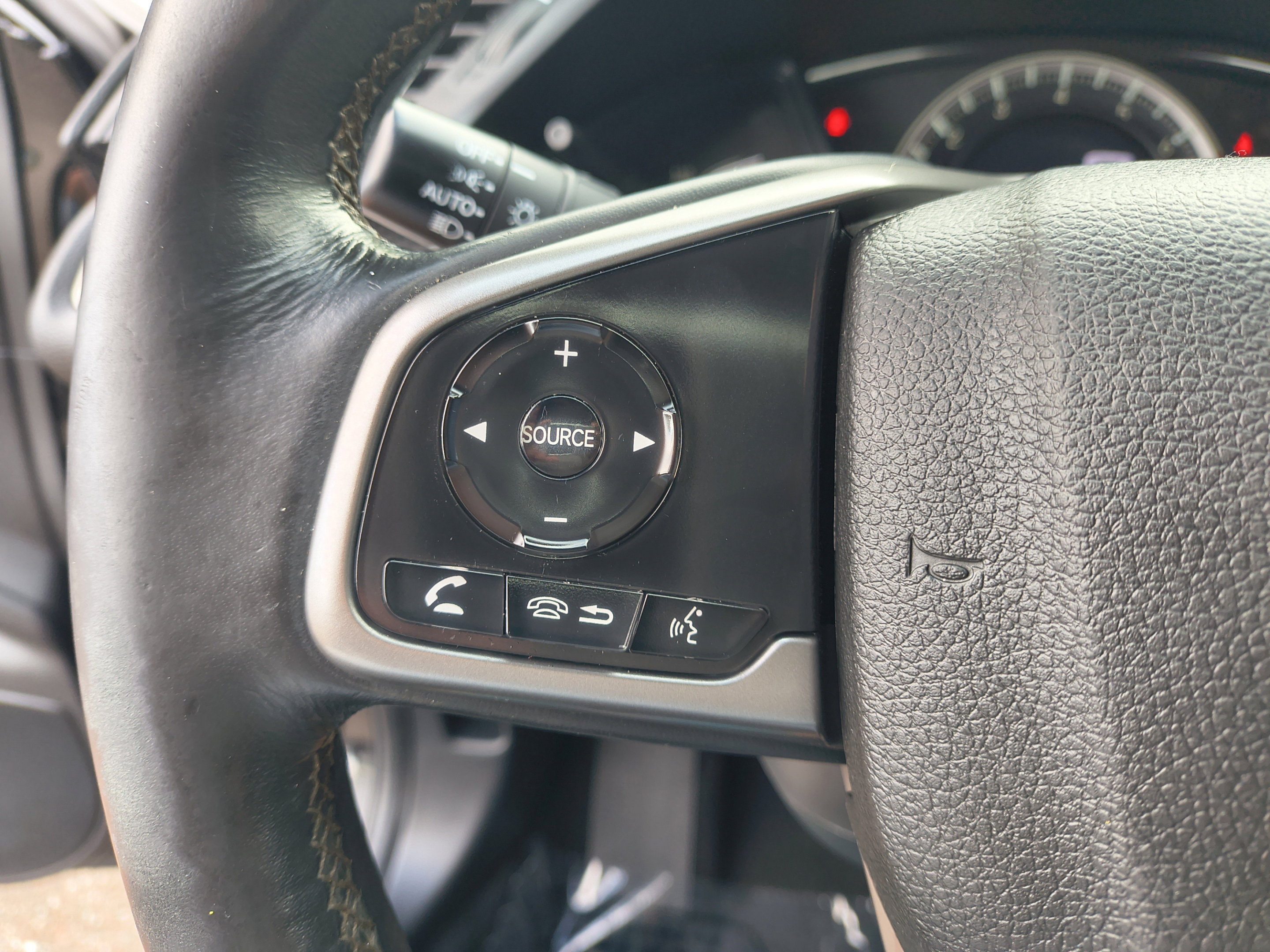 Used 2018 Honda Civic Sport image 29