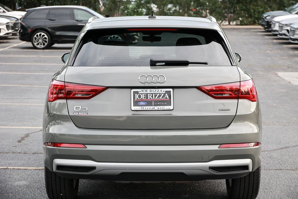 Used 2019 Audi Q3 2.0T Premium AWD/4WD image 28