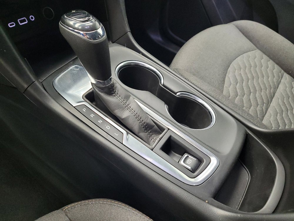 Used 2020 Chevrolet Equinox LT FWD image 26