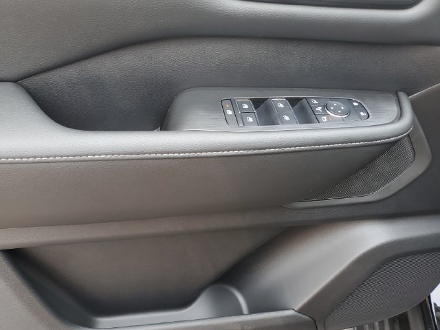 New 2026 Nissan Armada SL w/ Captain's Chari Seat Package AWD/4WD image 24
