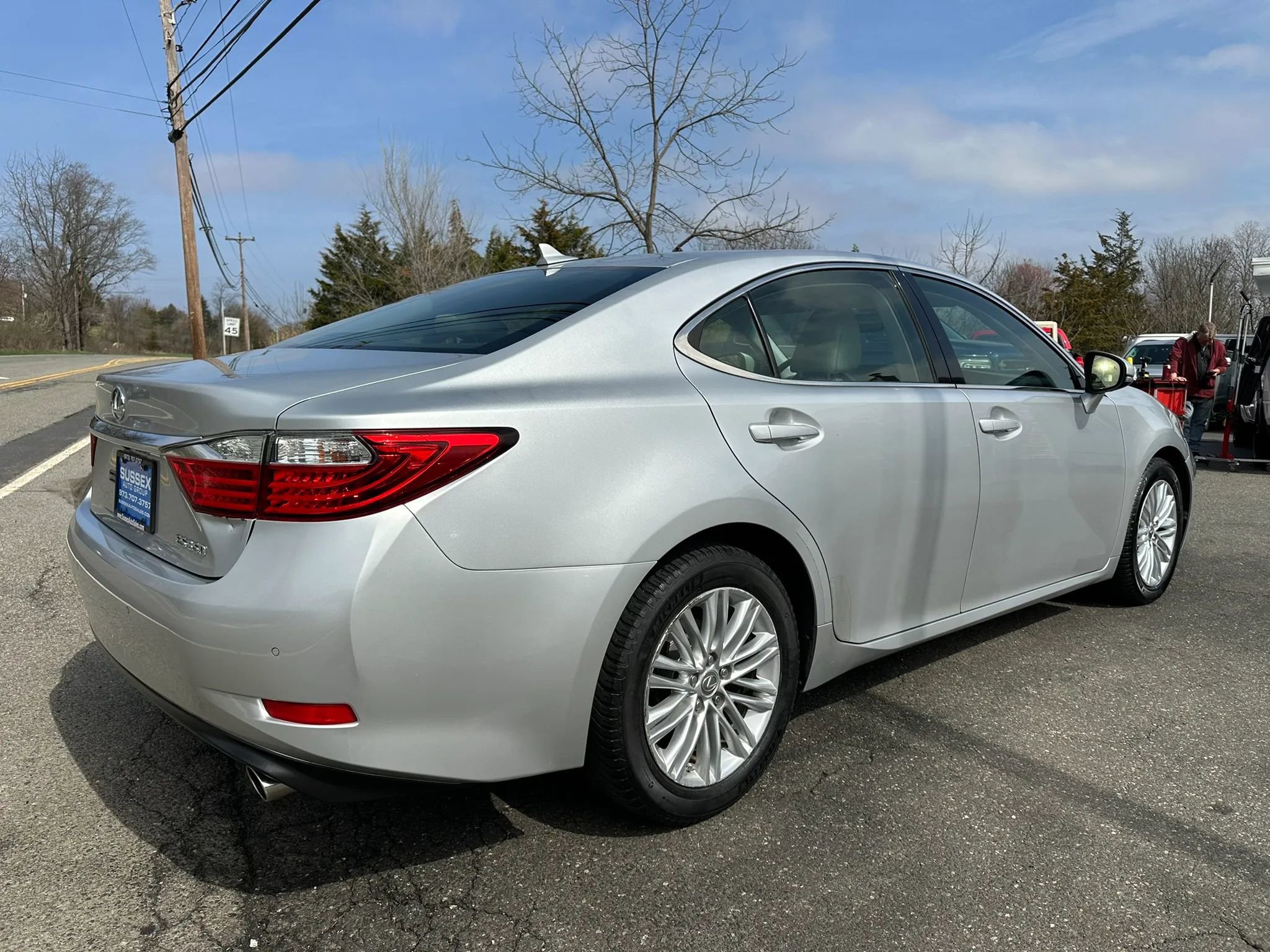 Used 2013 Lexus ES 350 w/ Luxury Pkg image 6