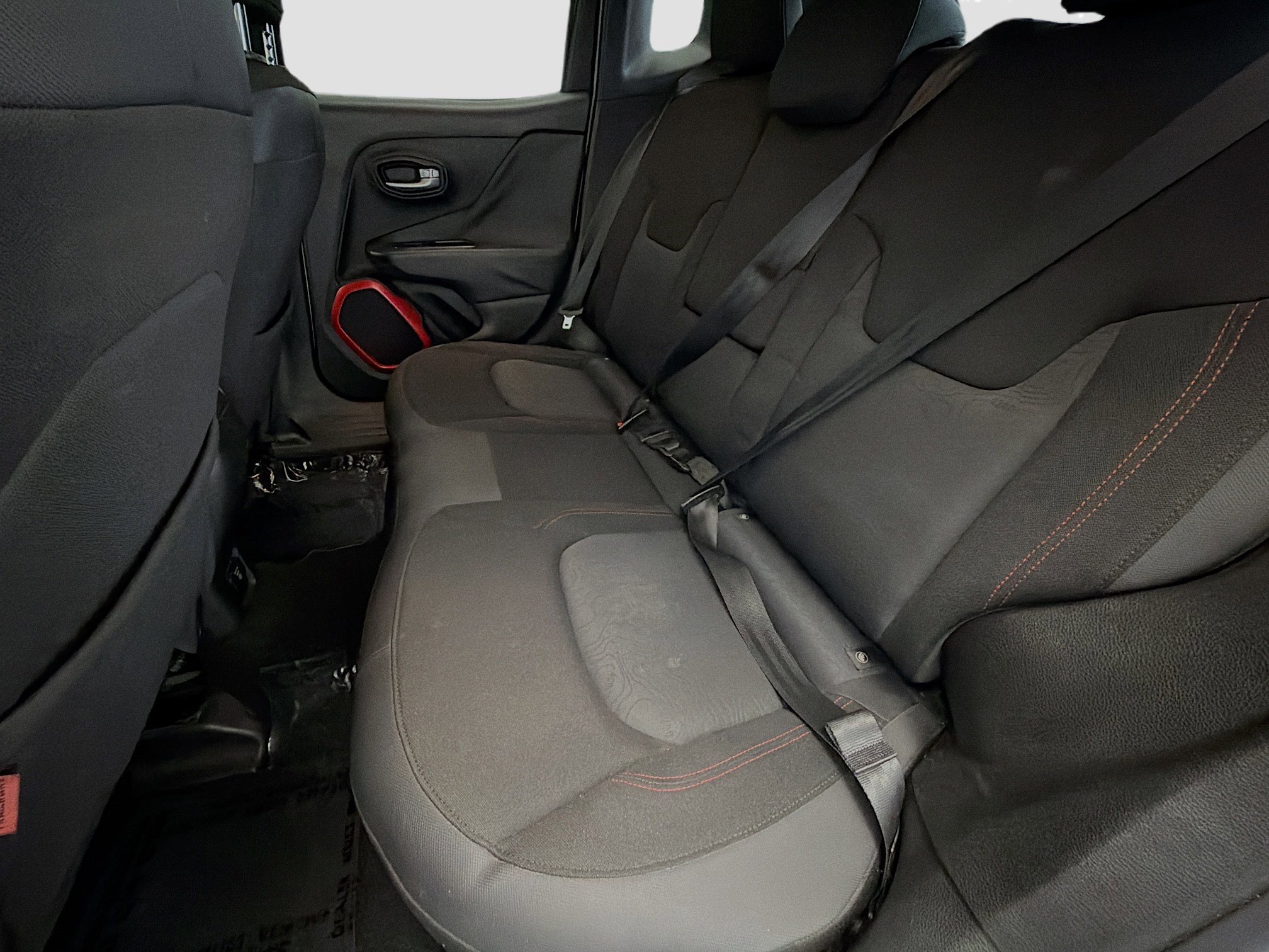 Used 2016 Jeep Renegade Trailhawk AWD/4WD image 12