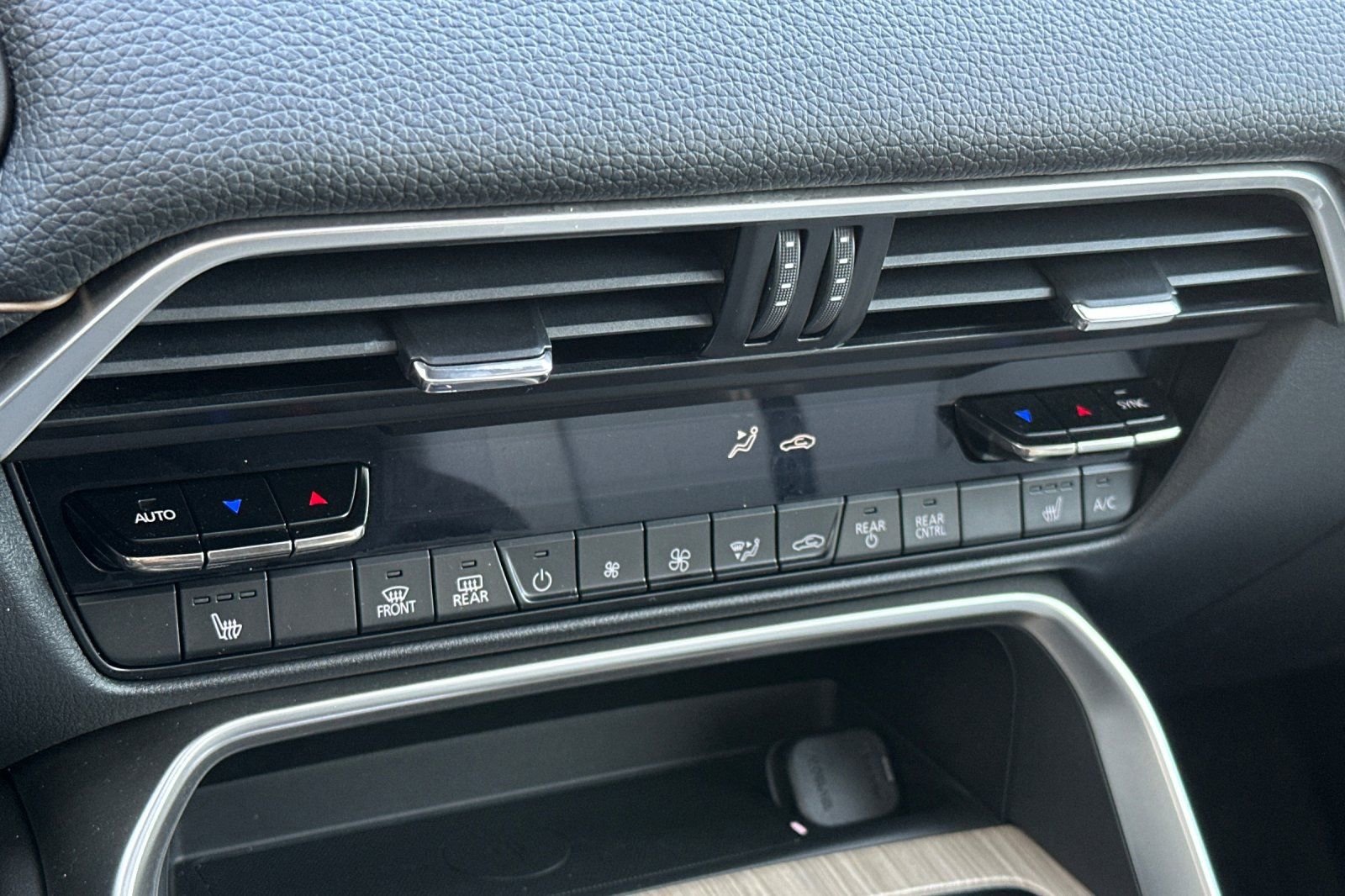 Certified 2025 MAZDA CX-70 3.3 Turbo w/ Premium Package image 20