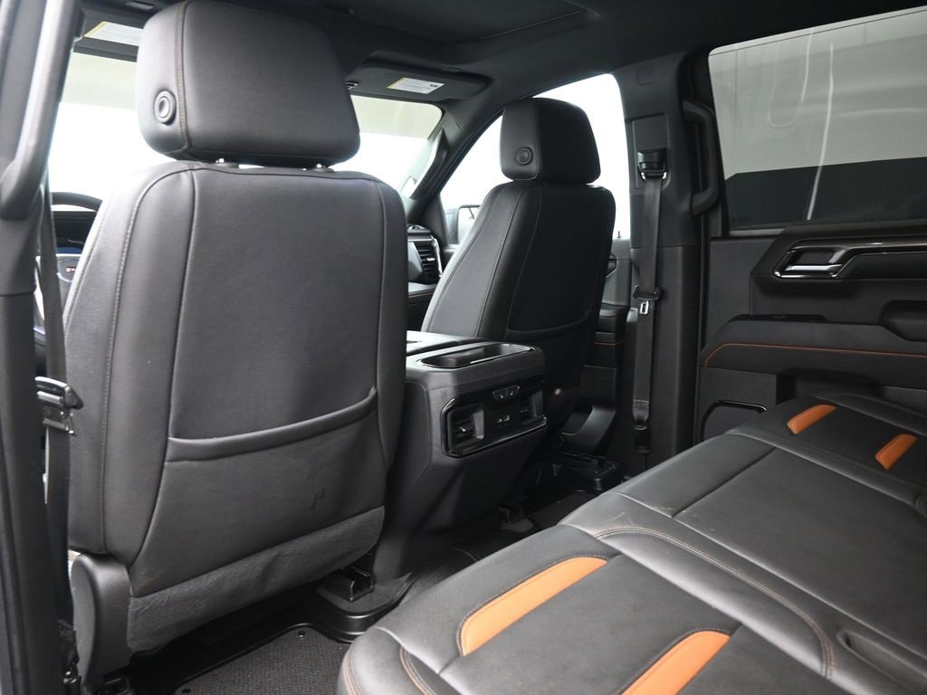 Used 2022 GMC Sierra 1500 AT4 w/ AT4 Premium Package image 10