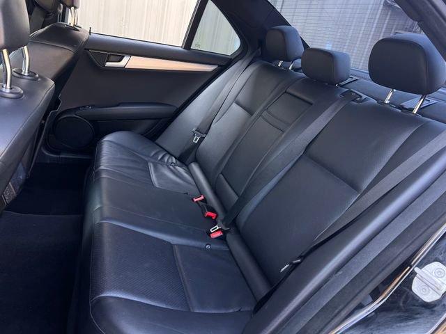 Used 2014 Mercedes-Benz C 250 Sedan image 18