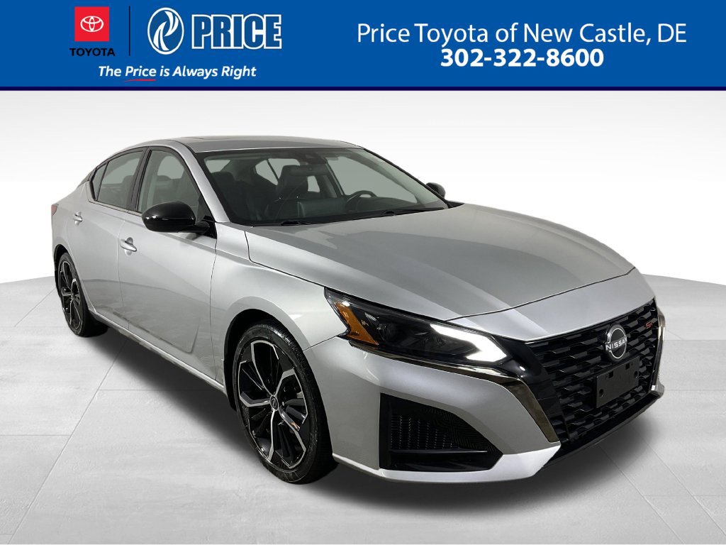 Used 2023 Nissan Altima 2.5 SR w/ SR Premium Package