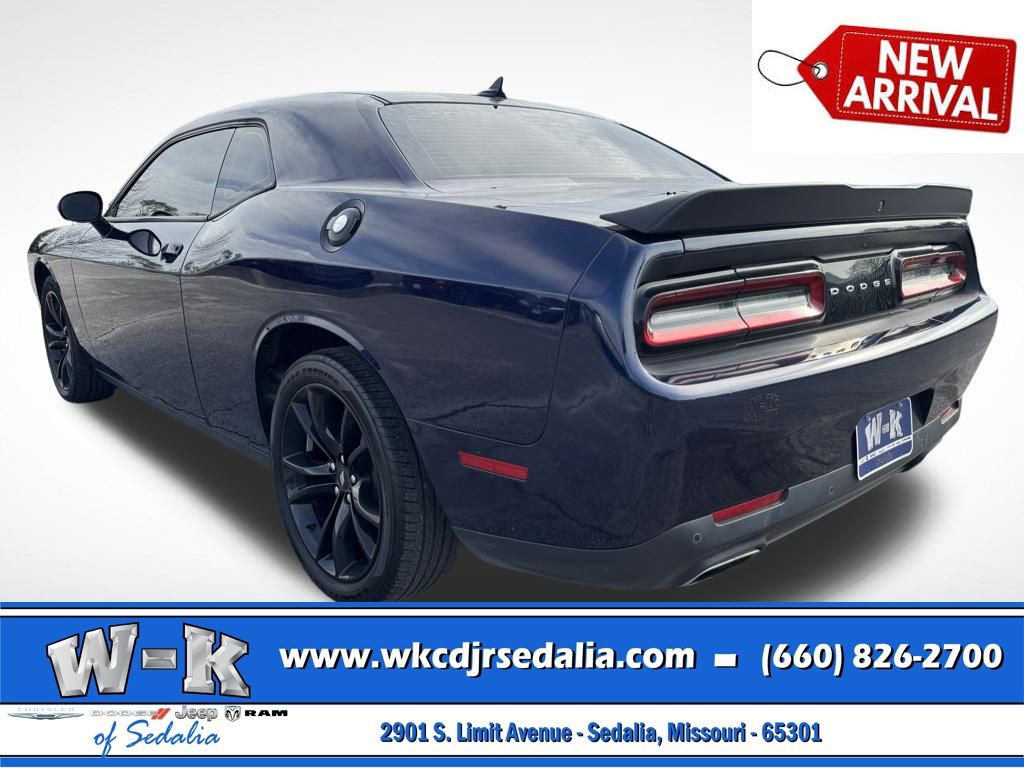 Used 2017 Dodge Challenger SXT Plus image 7