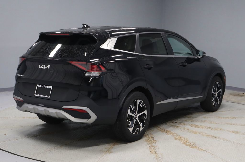 Used 2023 Kia Sportage EX FWD image 12