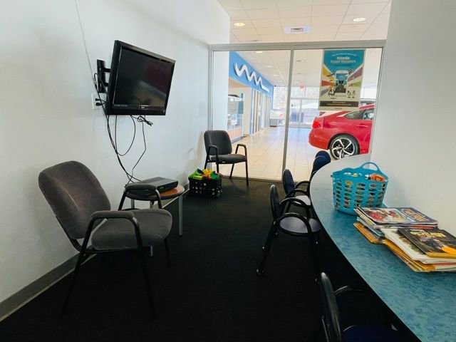 Used 2019 Honda Civic EX image 26