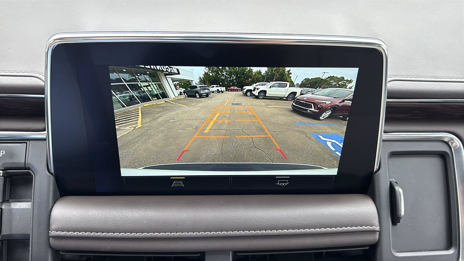 Certified 2022 Chevrolet Tahoe Z71 AWD/4WD image 37