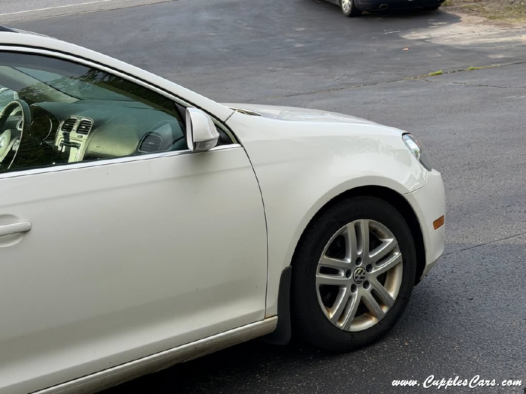 Used 2011 Volkswagen Jetta TDI FWD image 44