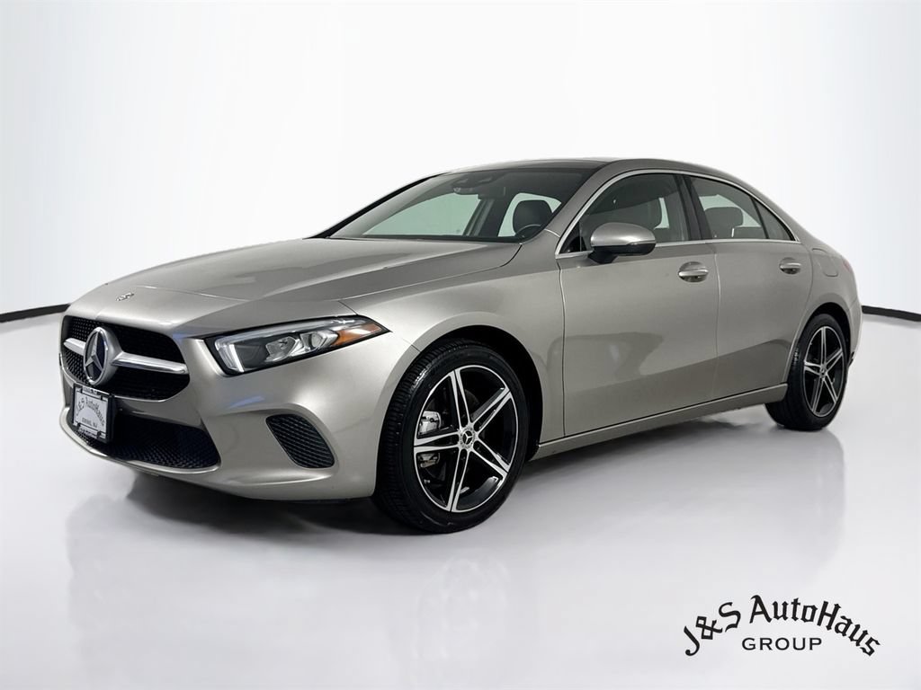 Used 2019 Mercedes-Benz A 220 w/ Premium Package image 3