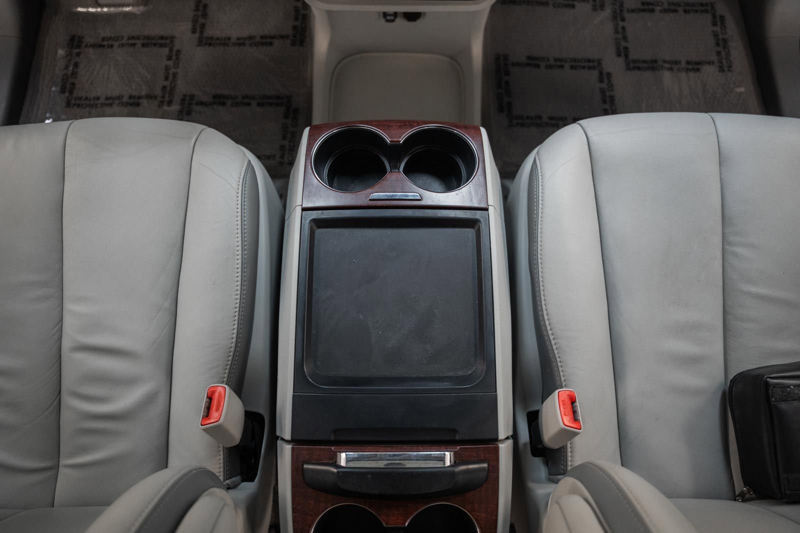 Used 2011 Toyota Sienna Limited w/ Premium Pkg image 34