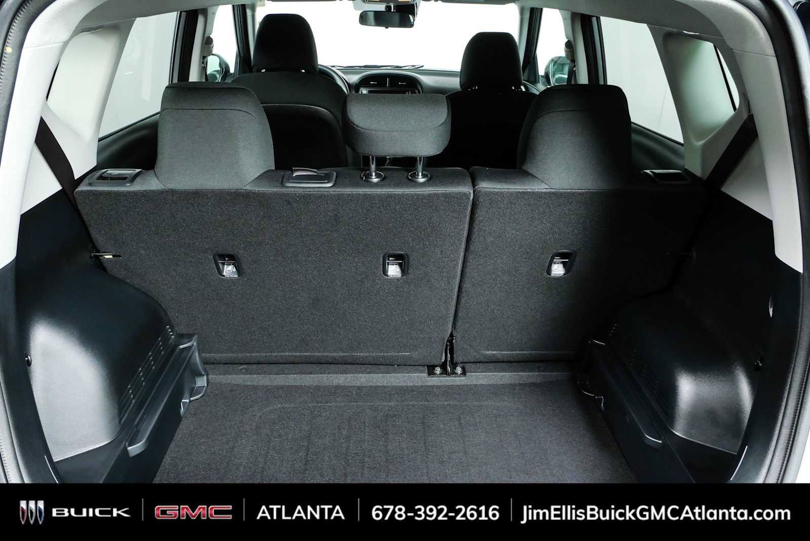 Used 2025 Kia Soul LX FWD image 28