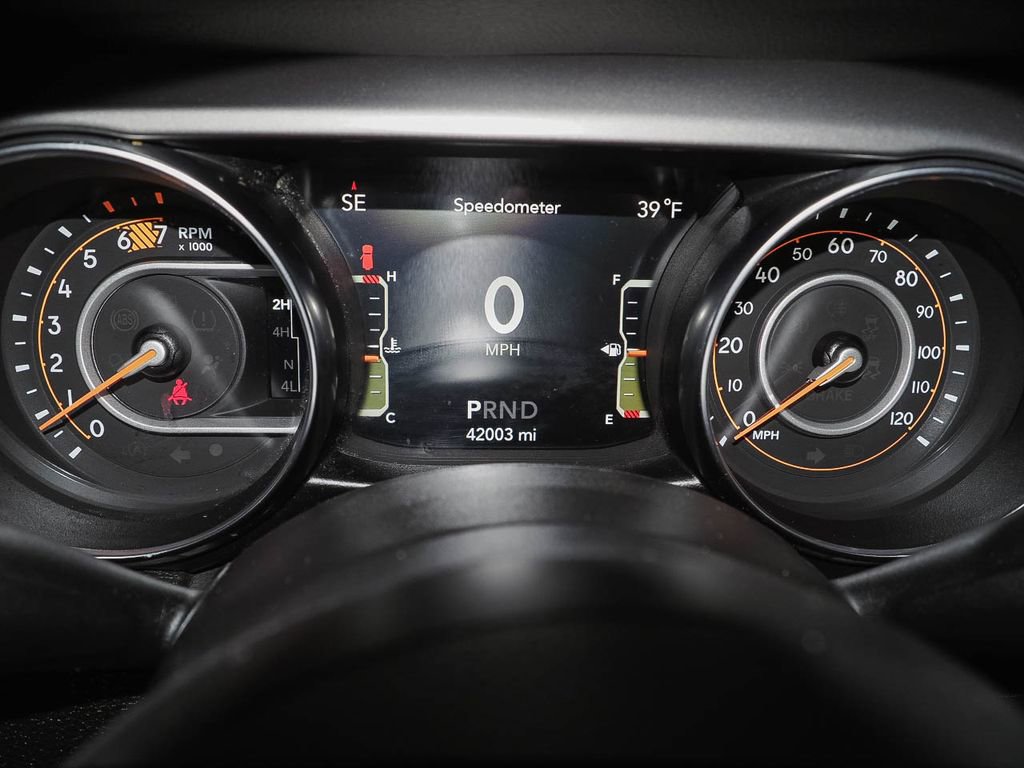 Used 2022 Jeep Wrangler Unlimited Sport image 16