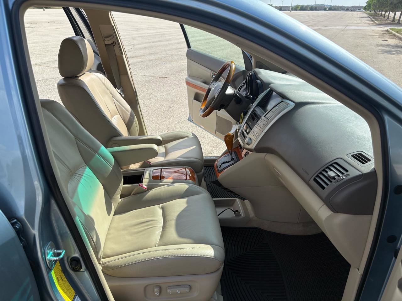Used 2005 Lexus RX 330 AWD image 22