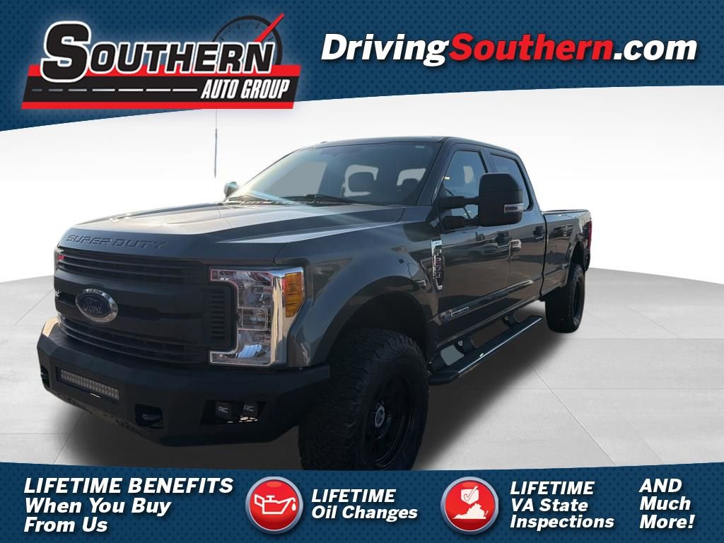 Used 2017 Ford F250 XLT w/ FX4 Off-Road Package image 1