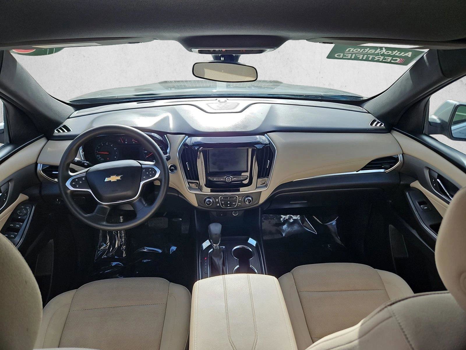 Used 2023 Chevrolet Traverse LS FWD image 18