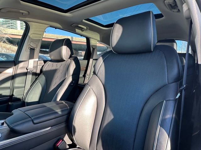 Used 2023 Genesis GV80 3.5T Advanced + image 9