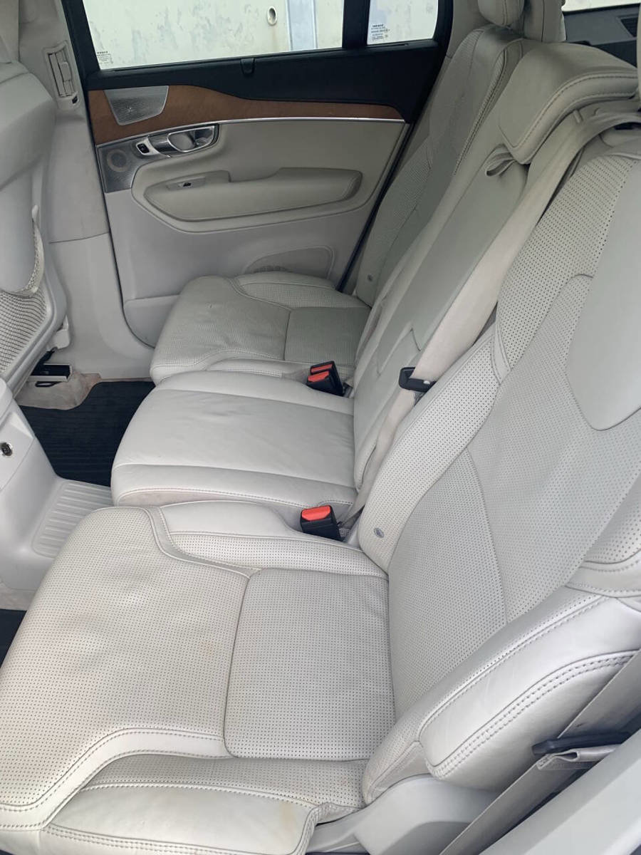 Used 2016 Volvo XC90 T8 Inscription w/ Vision Package AWD/4WD image 21