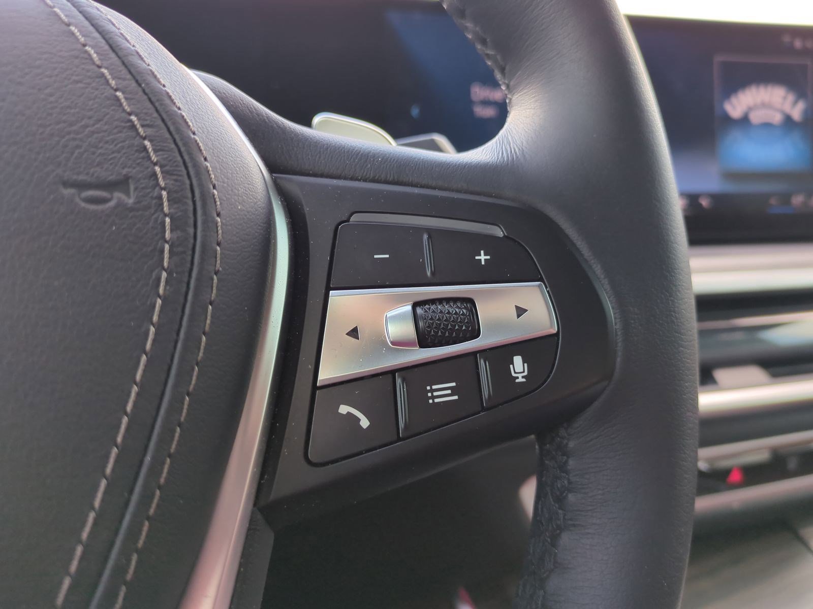 Certified 2025 BMW X5 xDrive40i w/ Executive Package image 20