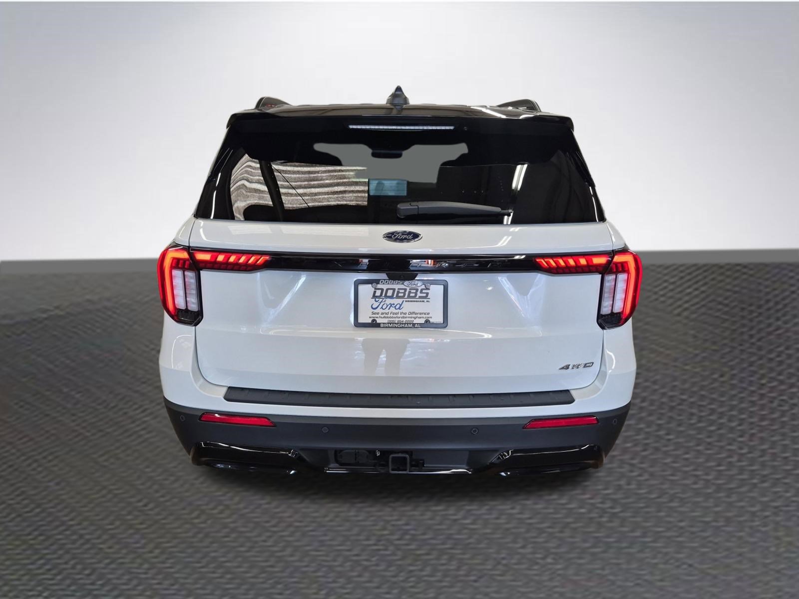 Used 2025 Ford Explorer ST-Line w/ Premium Package AWD/4WD image 6