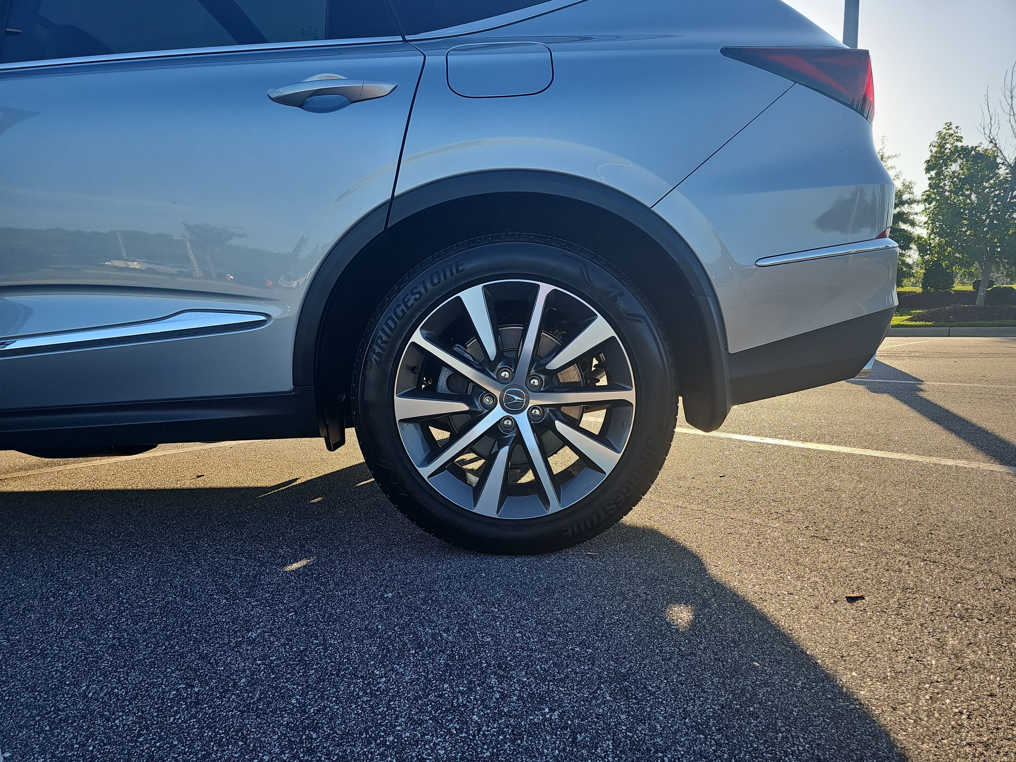 Certified 2025 Acura MDX FWD w/ Technology Package image 34
