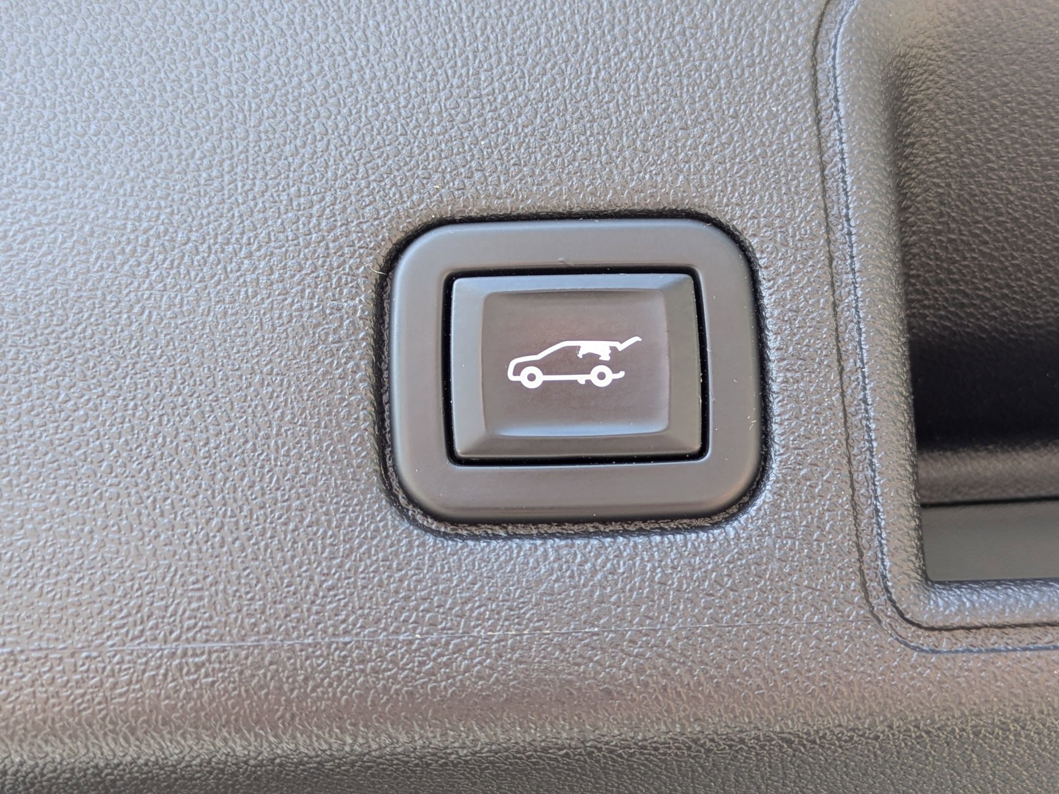 Used 2020 GMC Terrain SLT w/ Preferred Package image 31