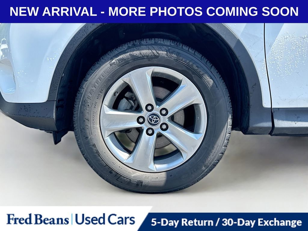 Used 2015 Toyota RAV4 XLE AWD/4WD image 12