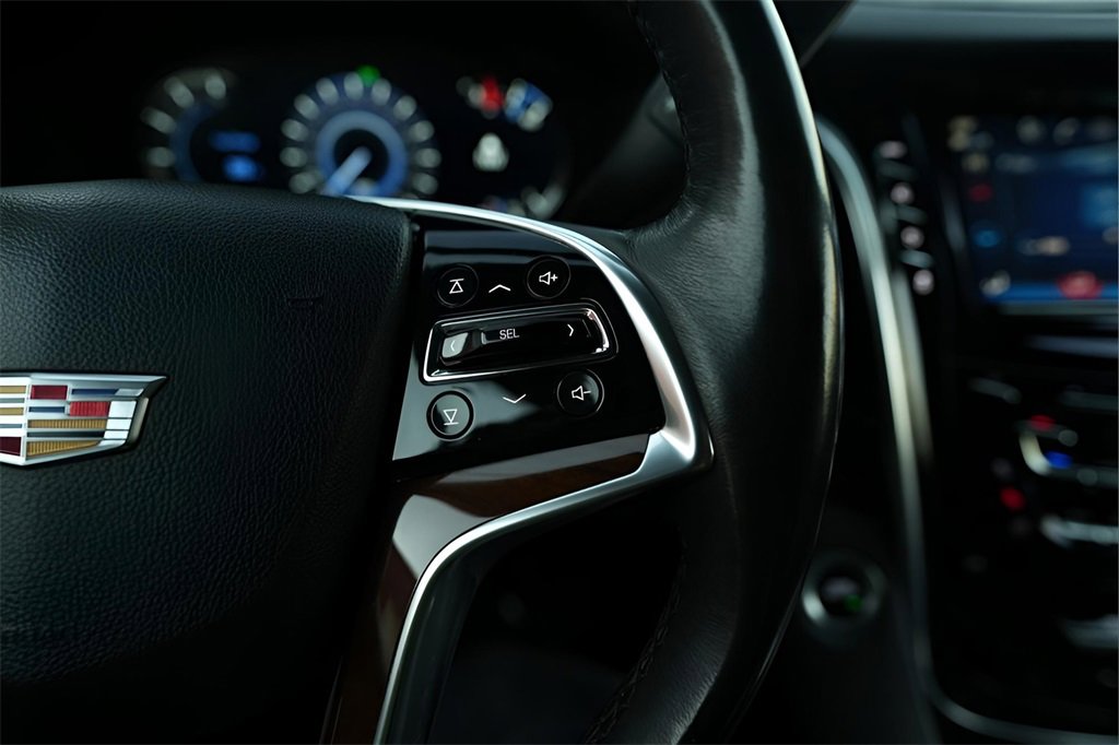 Used 2020 Cadillac Escalade ESV 4WD image 52