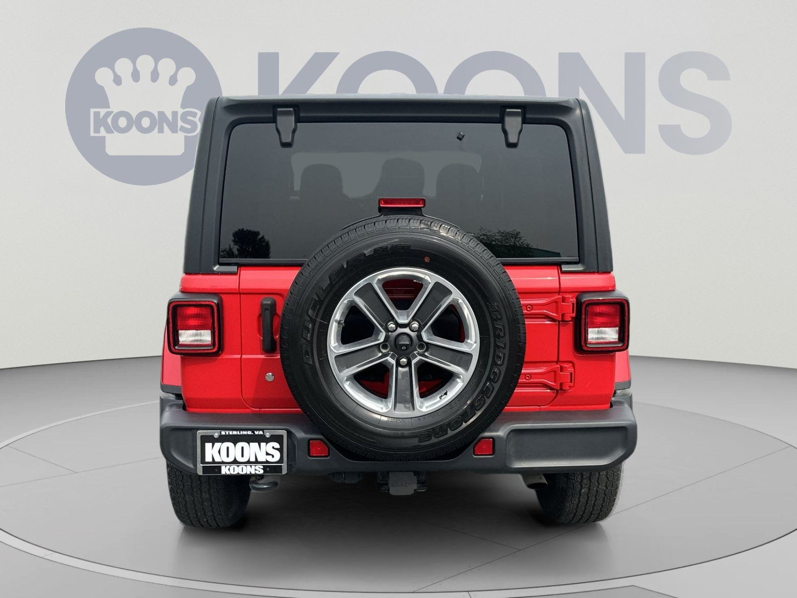 Used 2018 Jeep Wrangler Unlimited Sahara AWD/4WD image 15