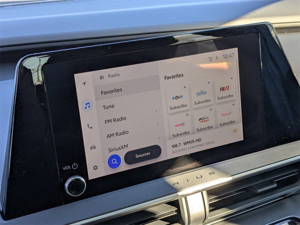 Used 2024 Toyota Prius LE image 22