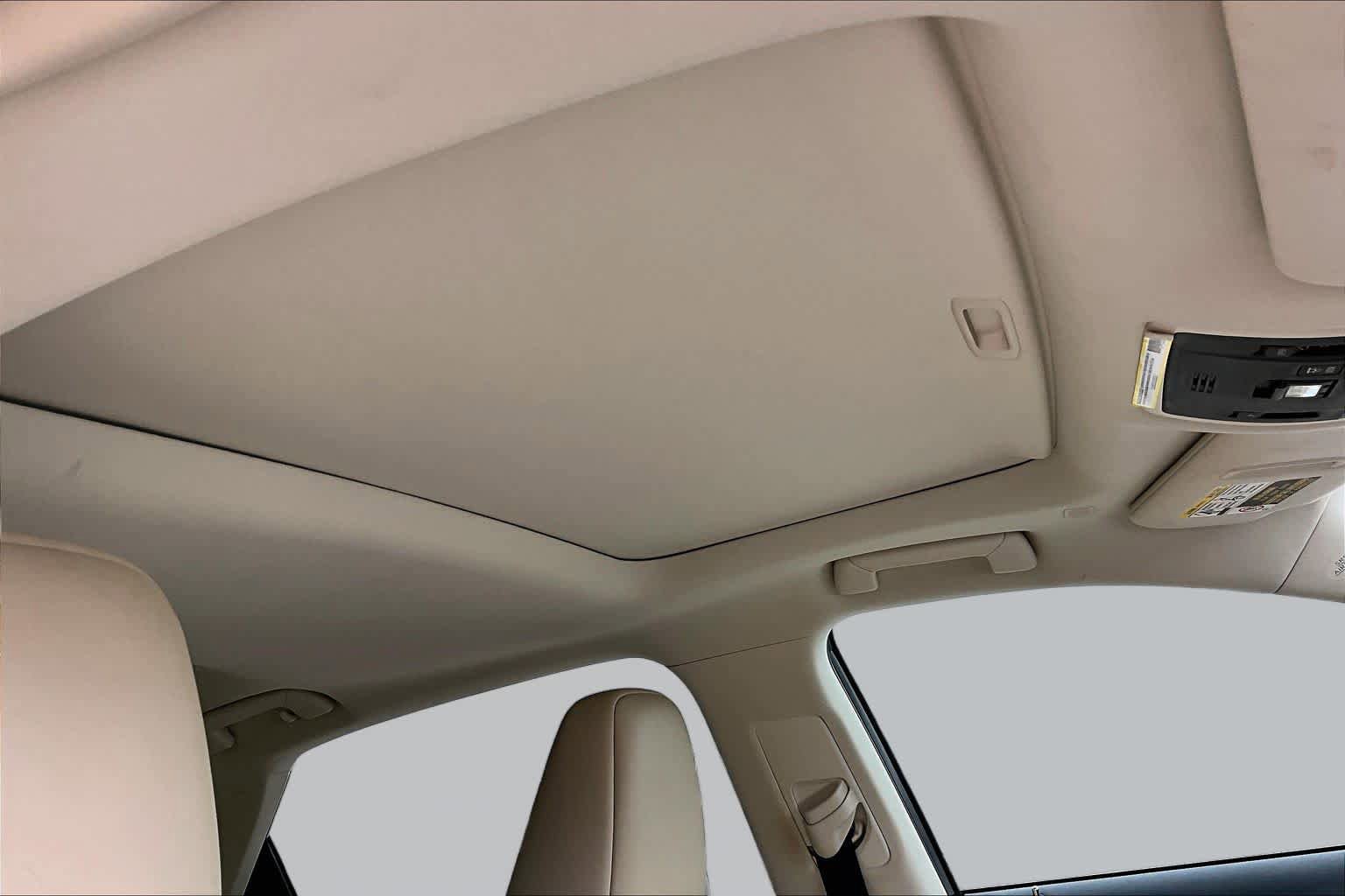 Used 2022 Lexus RX 350 FWD w/ Premium Package image 14