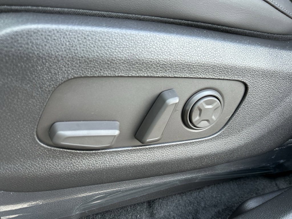 New 2026 Kia Carnival EX FWD image 20
