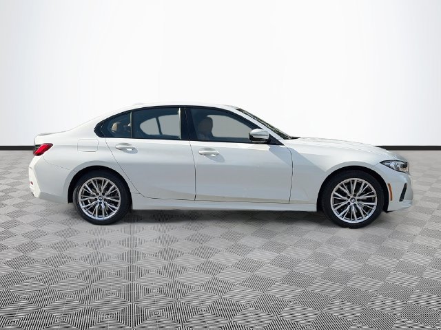 Used 2023 BMW 330i xDrive Sedan w/ Driving Assistance Package AWD/4WD image 7