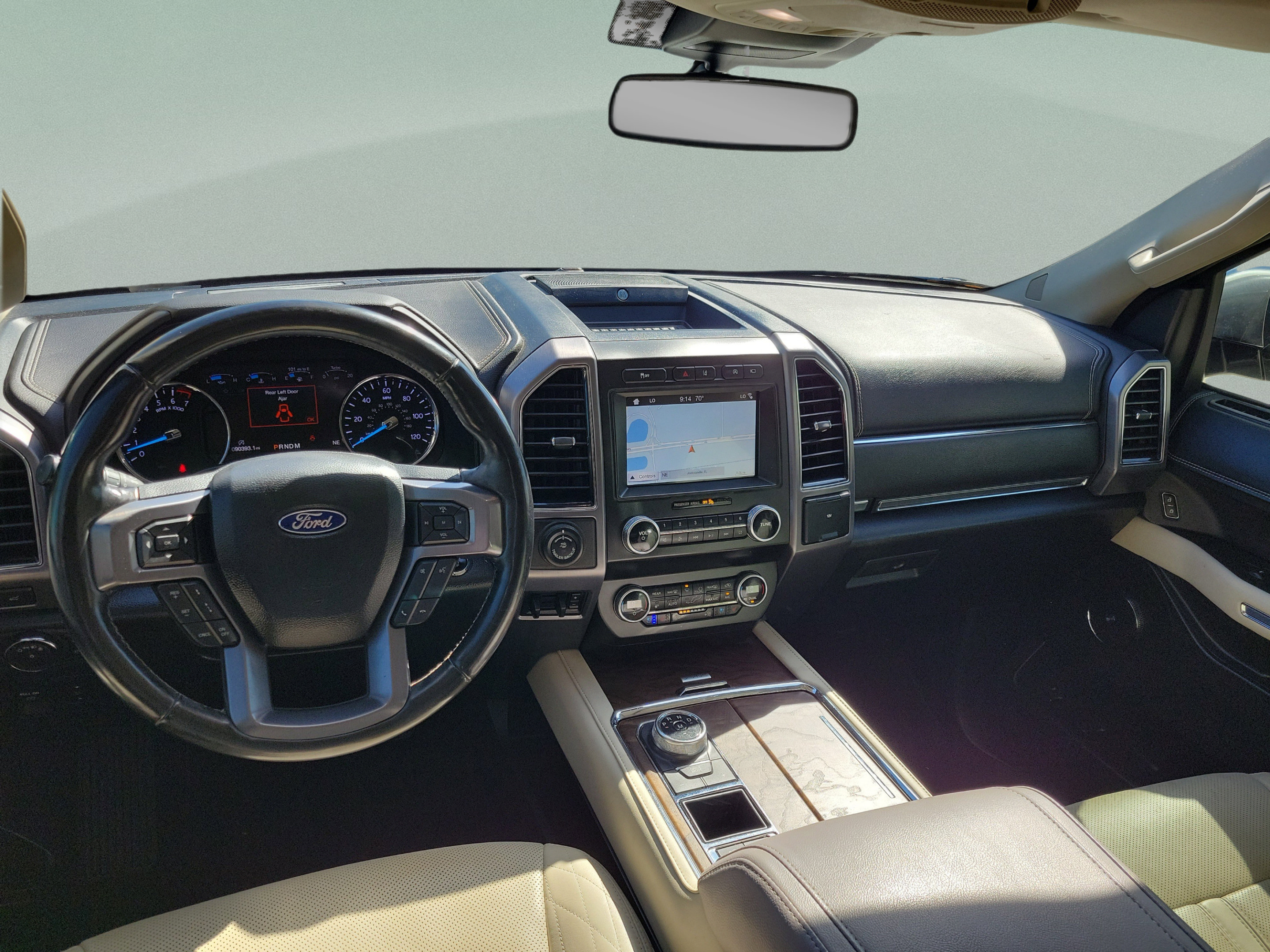 Used 2019 Ford Expedition Platinum RWD image 12
