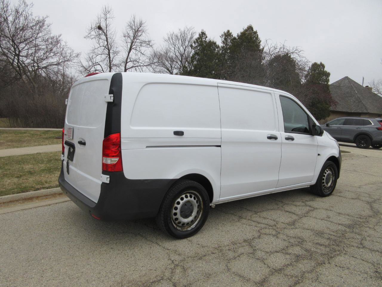 Used 2019 Mercedes-Benz Metris image 9