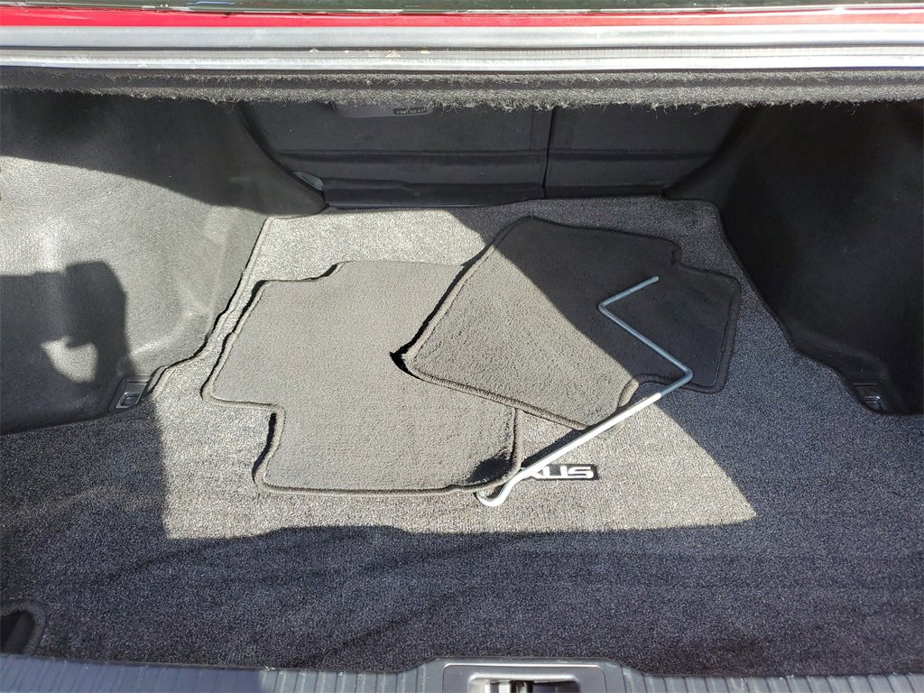 Used 2022 Lexus IS 350 F Sport image 6