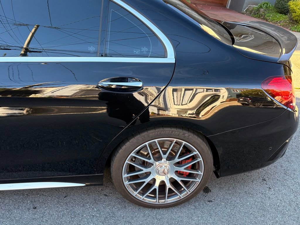 Used 2019 Mercedes-Benz C 63 AMG S image 5