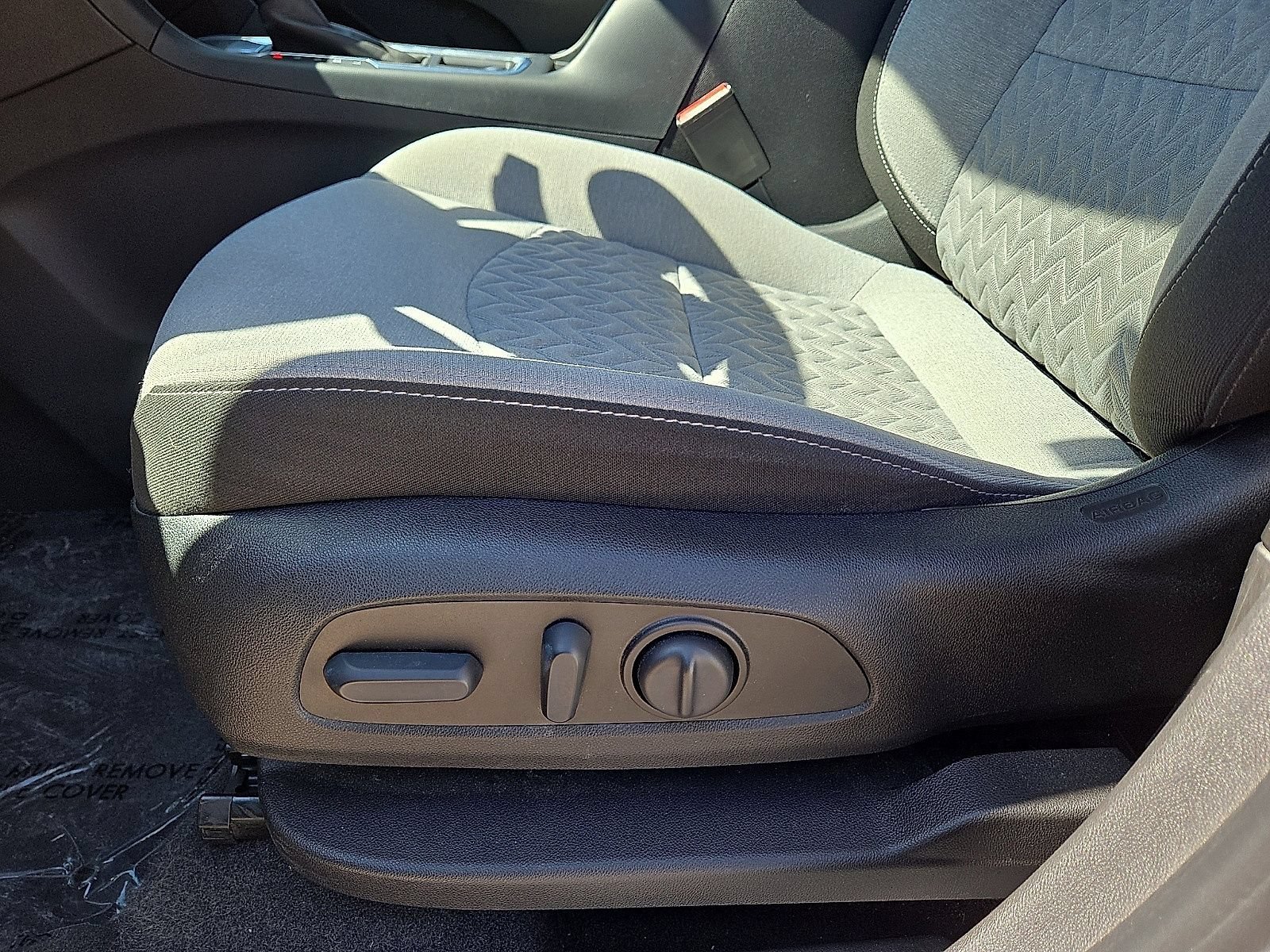 Used 2022 Chevrolet Equinox LT FWD image 24