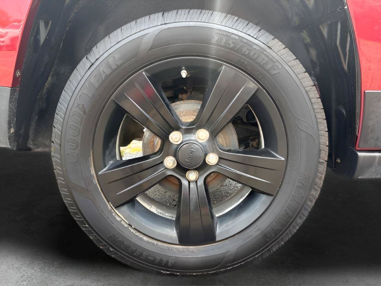 Used 2015 Jeep Patriot Sport w/ Power Value Group FWD image 22