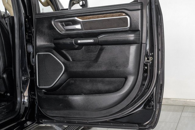 Used 2019 RAM 1500 Laramie AWD/4WD image 56
