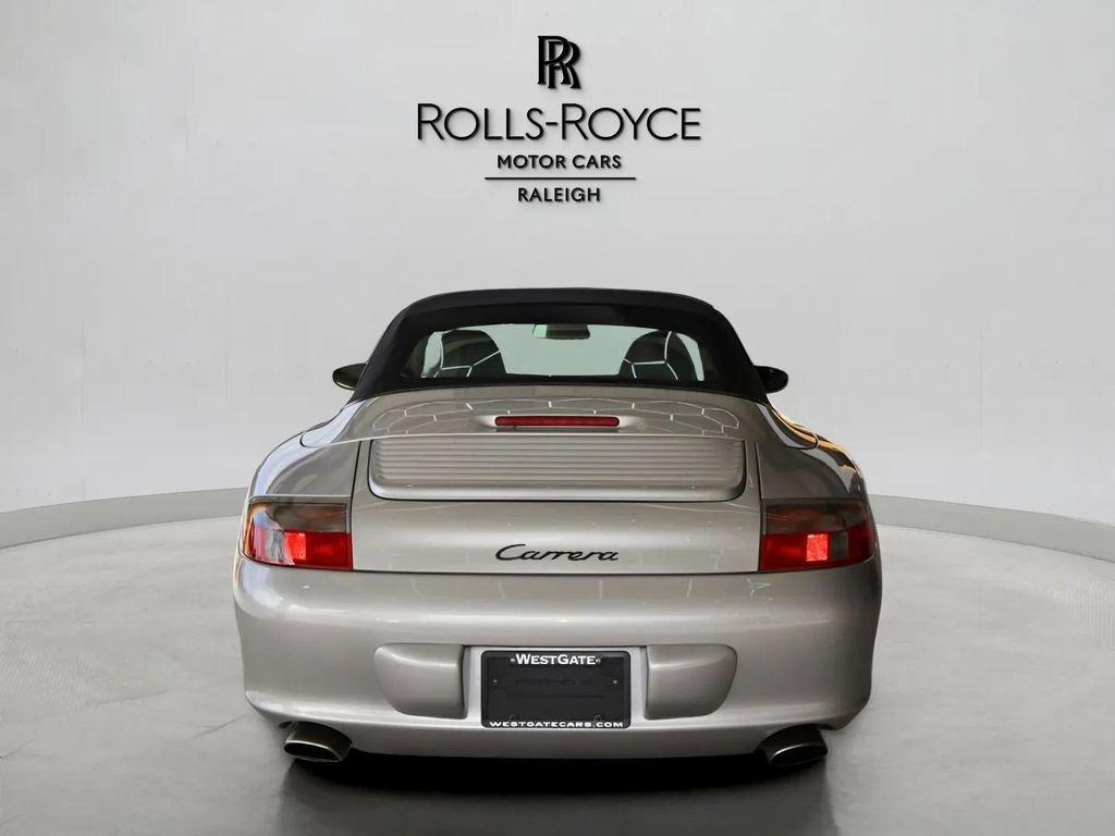 Used 2005 Porsche 911 Carrera image 5