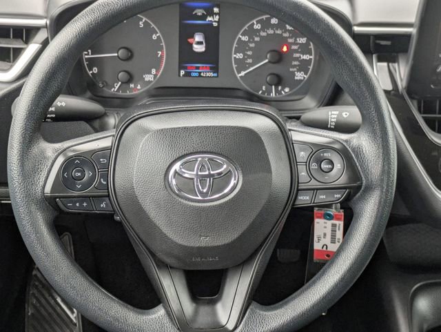 Used 2023 Toyota Corolla LE image 13
