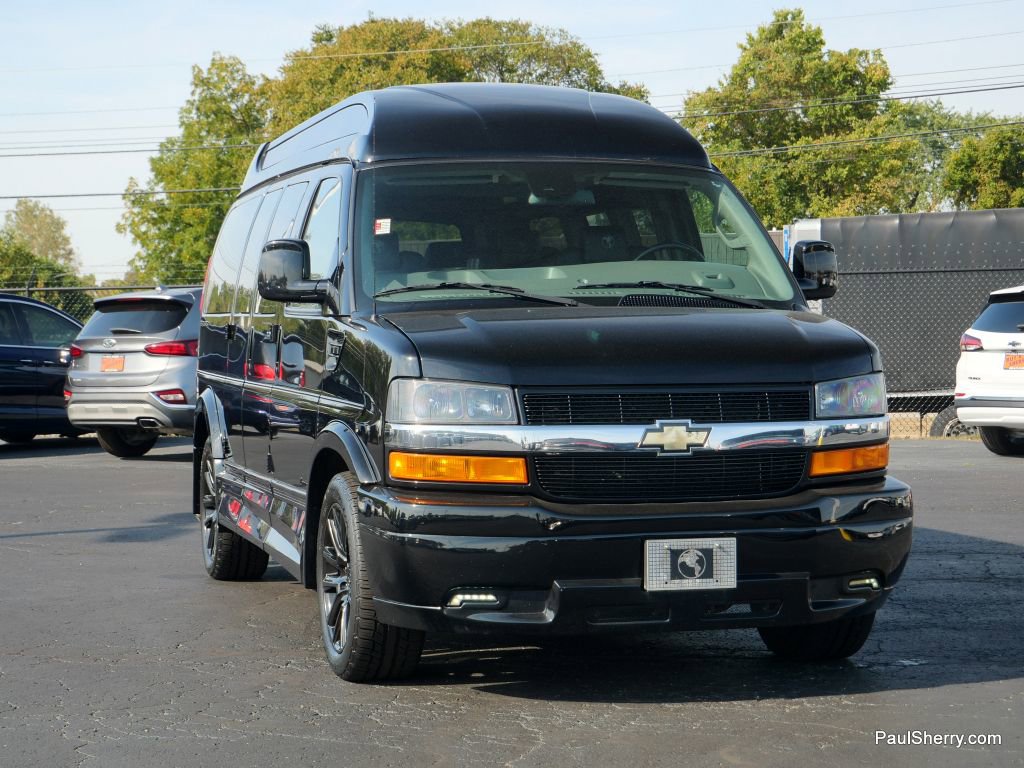Used 2021 Chevrolet Express 2500 image 21