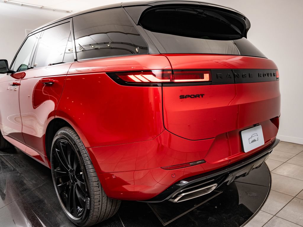 New 2026 Land Rover Range Rover Sport Dynamic SE AWD/4WD image 19