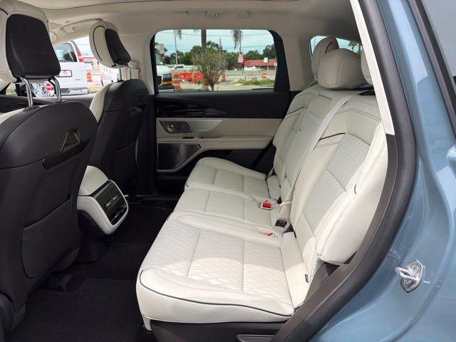 New 2026 Lincoln Nautilus Black Label AWD/4WD image 13