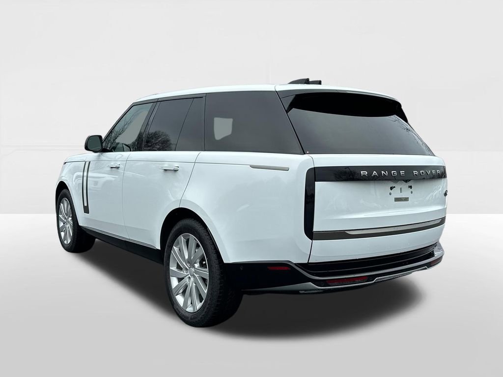 Certified 2023 Land Rover Range Rover SE image 2