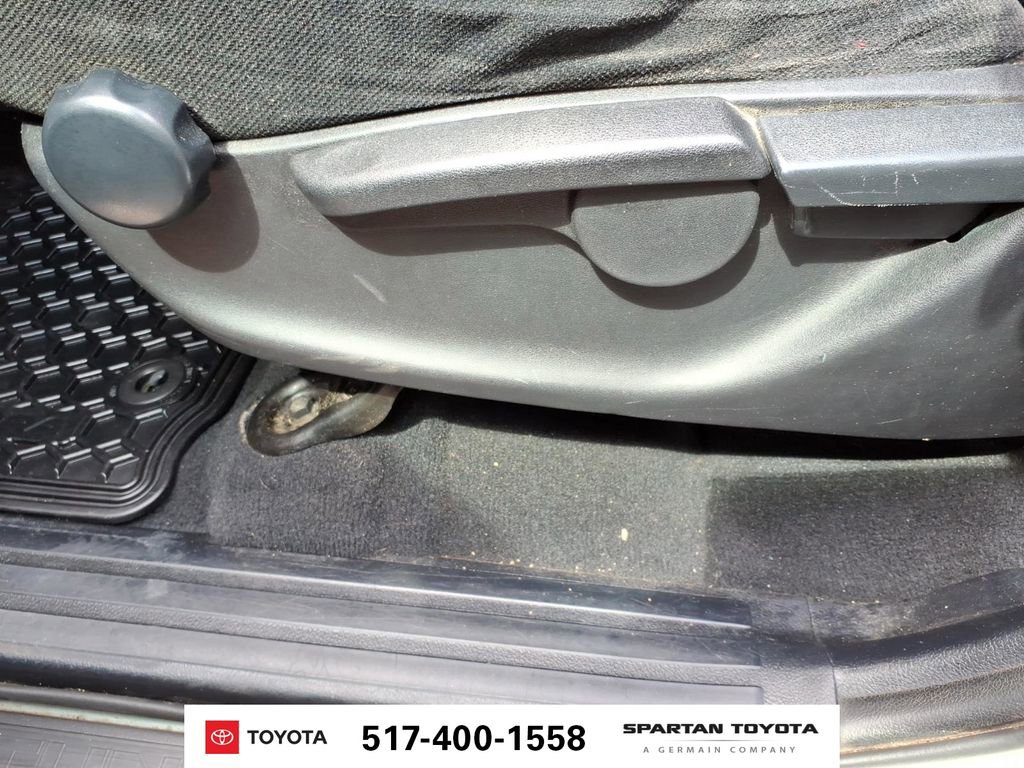 Used 2010 Toyota Tundra 4x4 Double Cab image 23