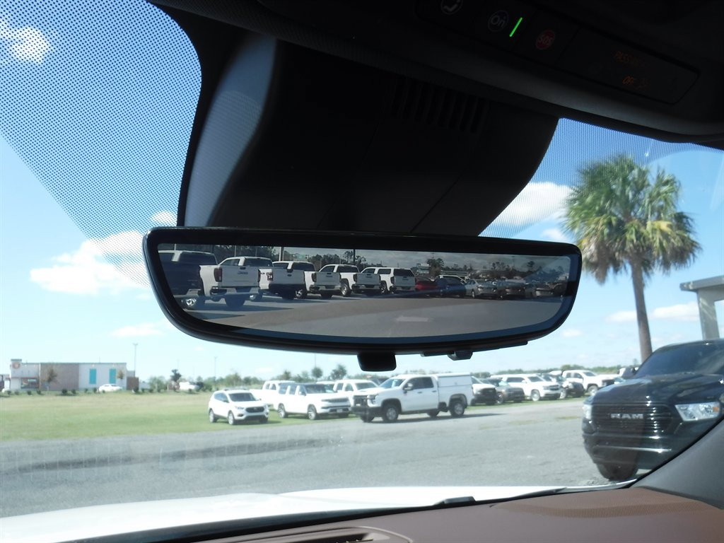 Used 2023 Chevrolet Tahoe High Country image 27